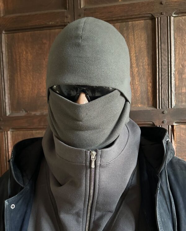 Ribbed Reversible Knitted Beanie - Image 4